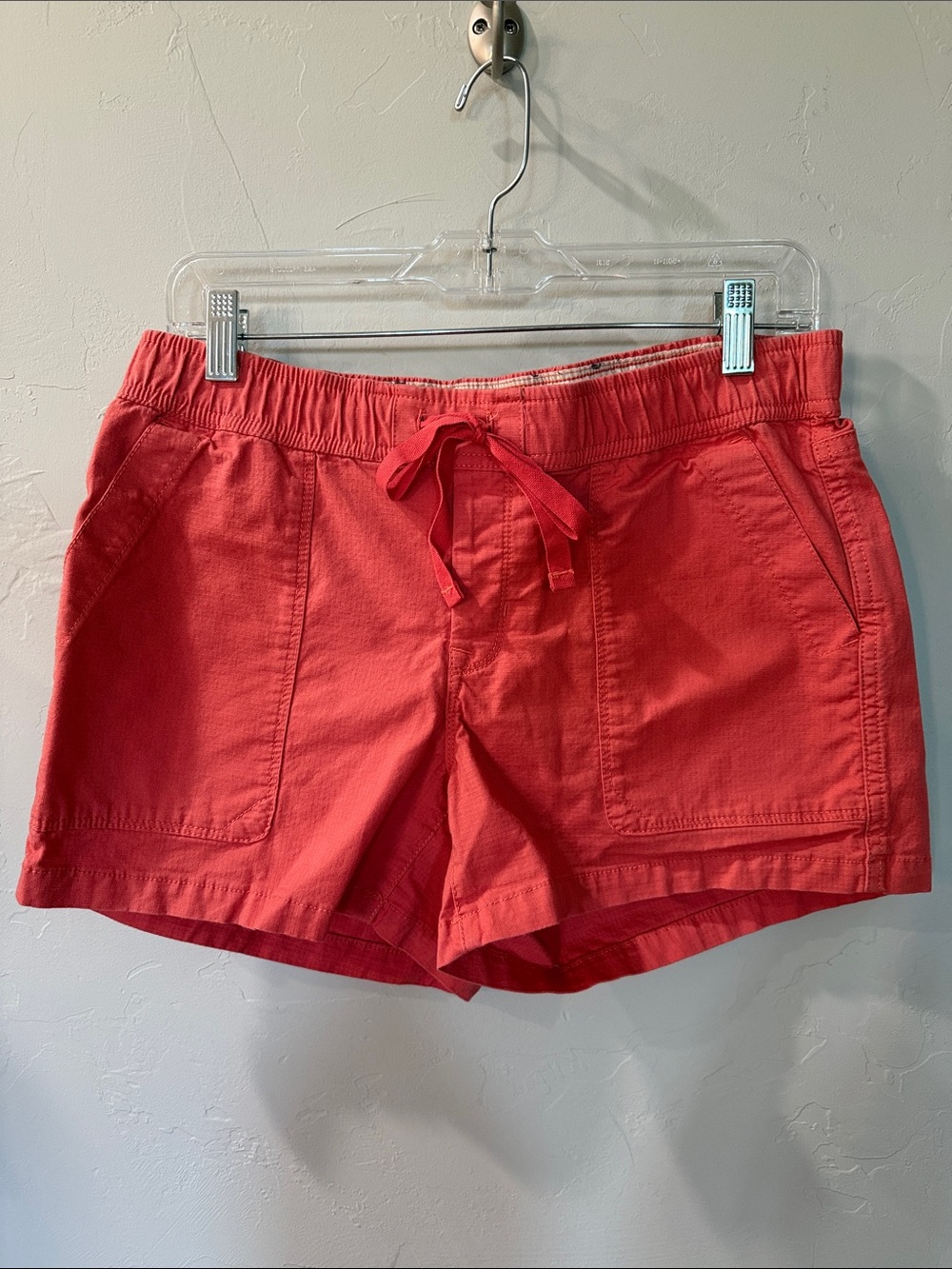 North Face Women’s Coral Drawstring Shorts Size Medium